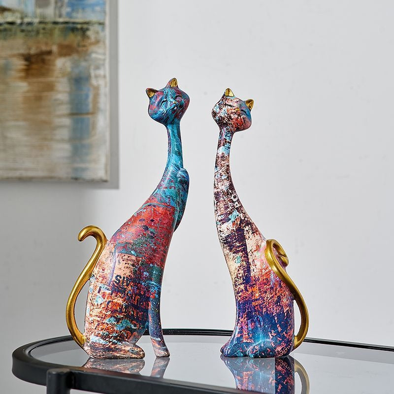 European Style Oil Painting Couple Cat Ornaments For Display Stand - ALOE WINGS STORE