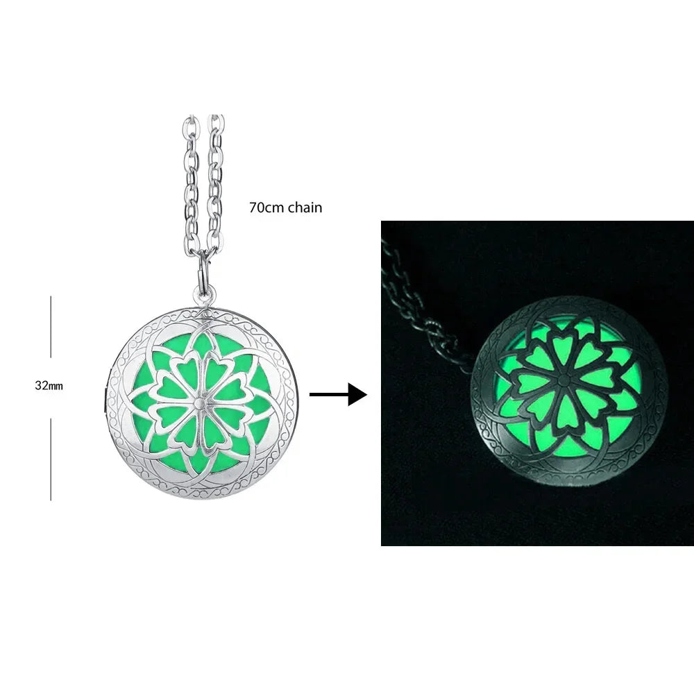 Glowing pendant with floral design on a chain, showing size and chain length.