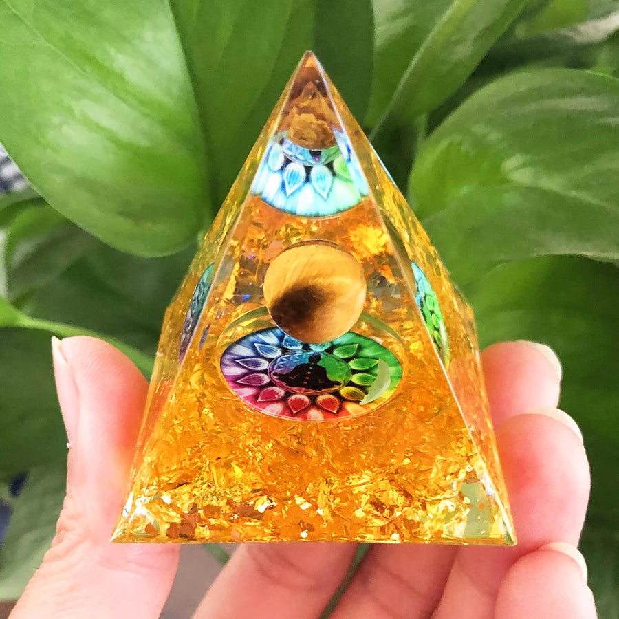 Energy Generator Crystal Gemstones Pyramid - ALOE WINGS STORE