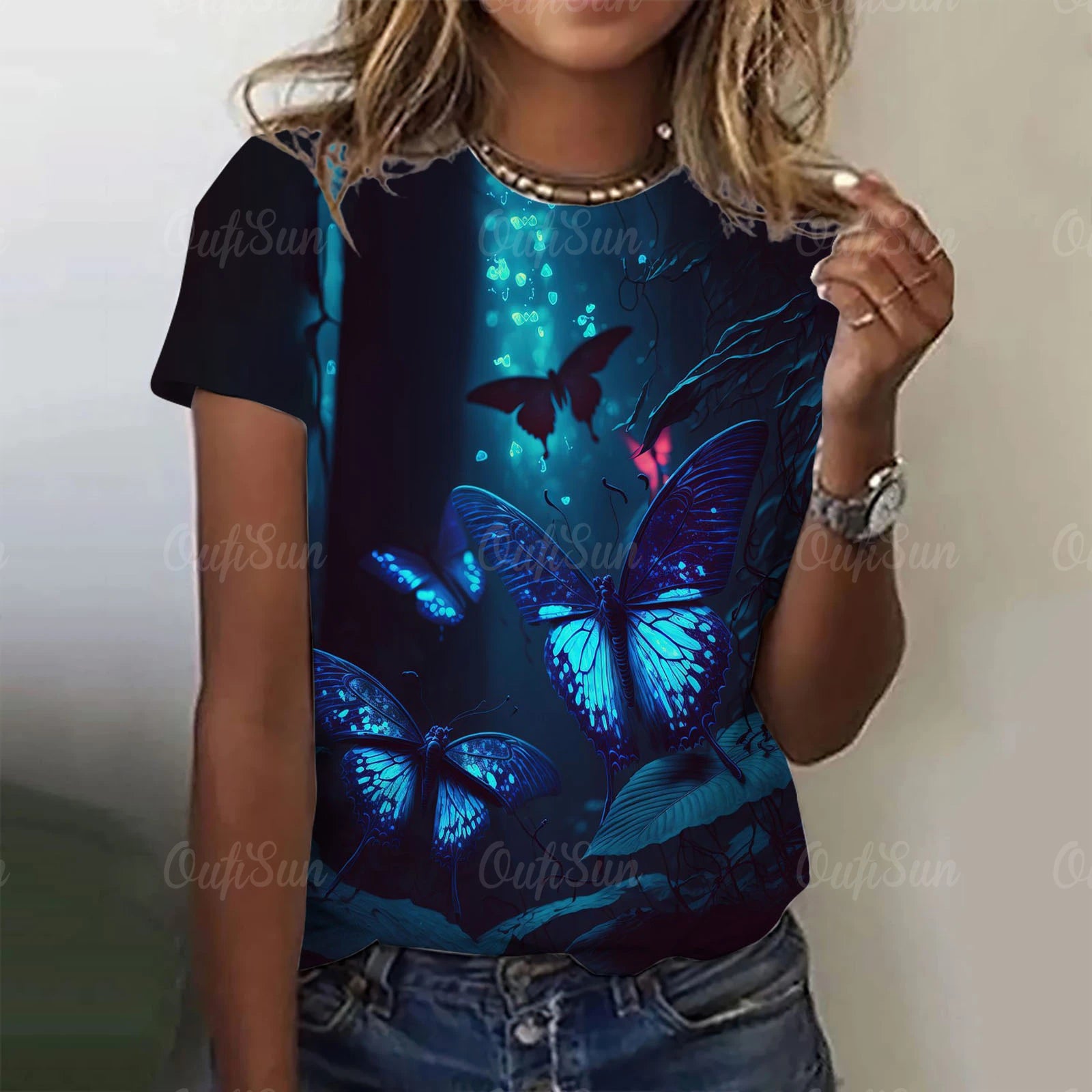 Lumious Butterfly T-Shirt [SELECTION]-ALOE WINGS STORE