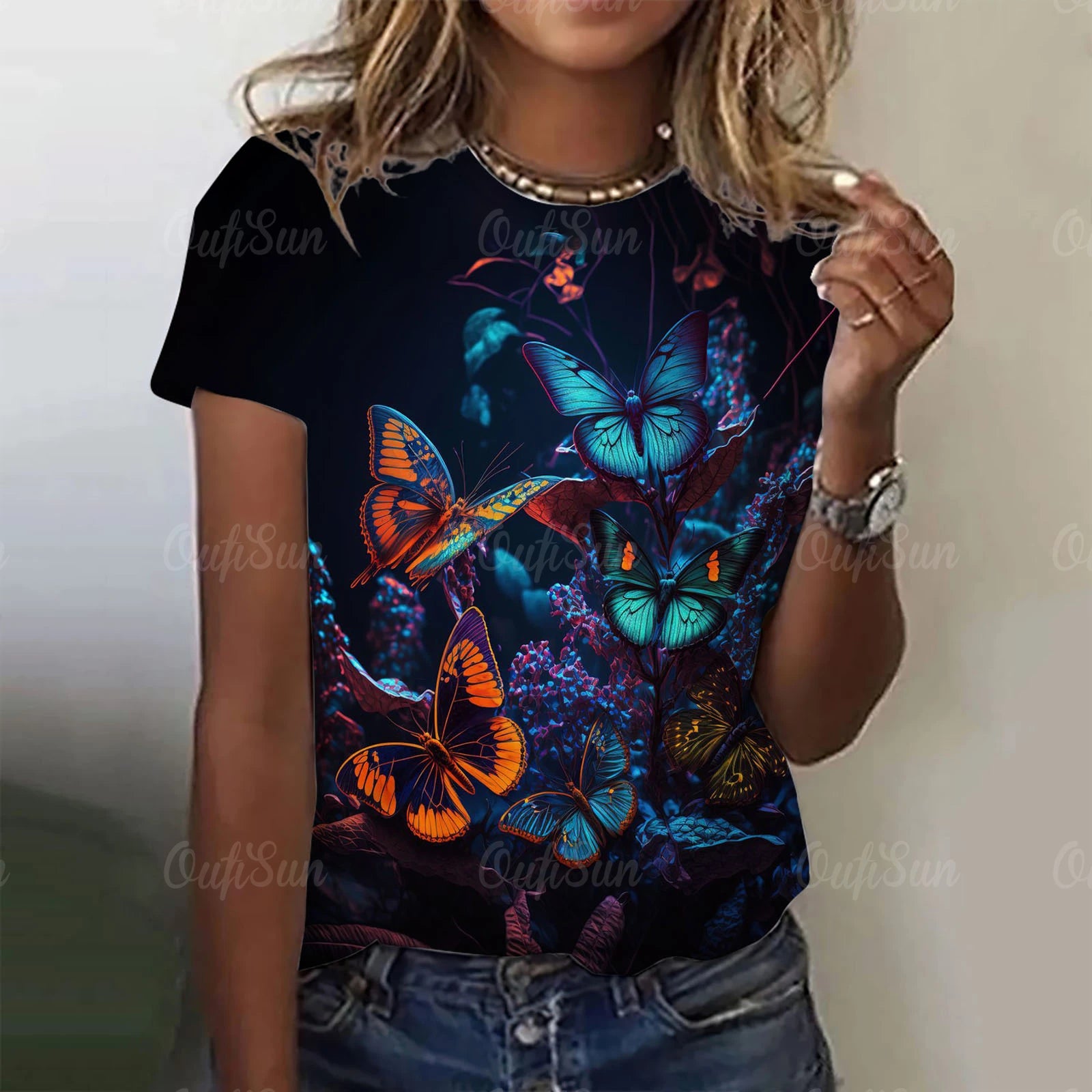 Lumious Butterfly T-Shirt [SELECTION]-ALOE WINGS STORE