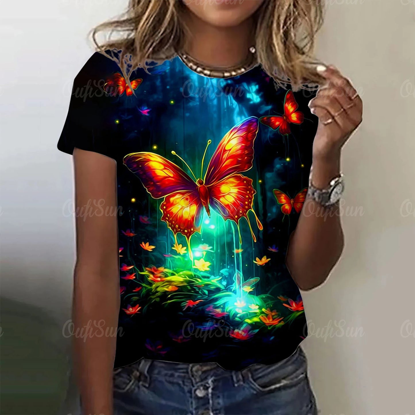 Lumious Butterfly T-Shirt [SELECTION] - ALOE WINGS STORE