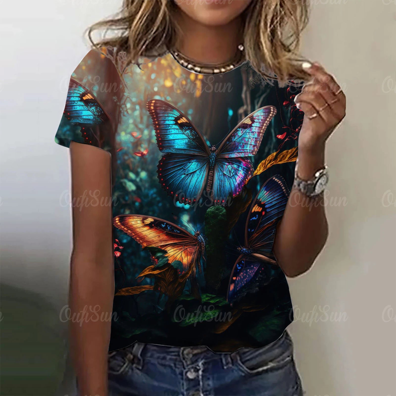 Lumious Butterfly T-Shirt [SELECTION]-ALOE WINGS STORE