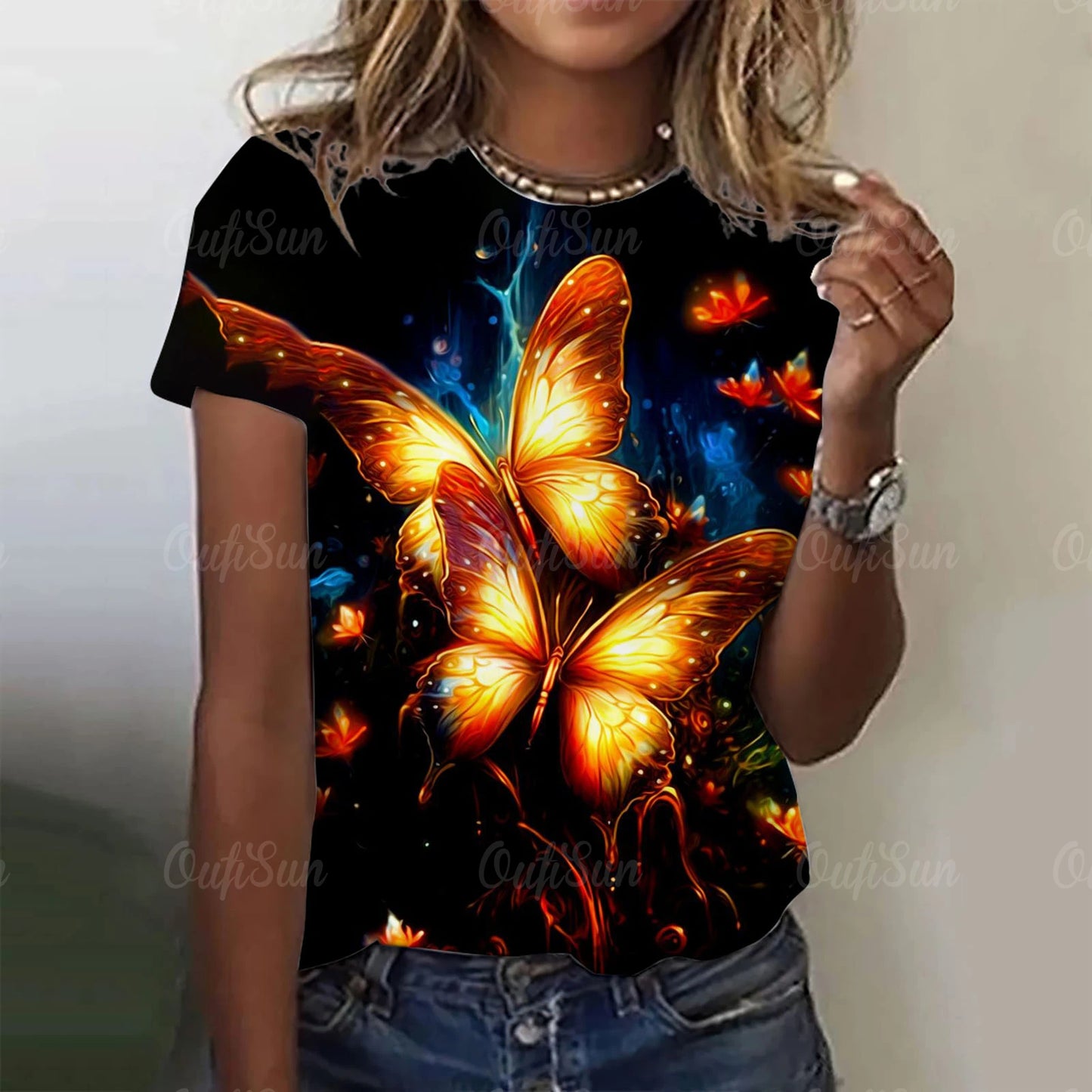 Lumious Butterfly T-Shirt [SELECTION] - ALOE WINGS STORE