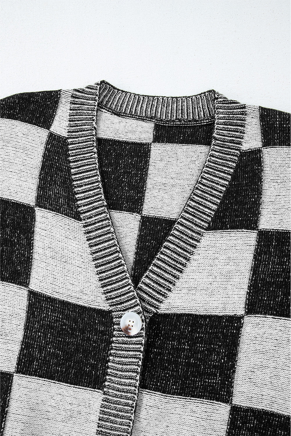 Black Checkered Drop Shoulder Buttoned V Neck Cardigan - ALOE WINGS STORE