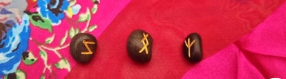 Runes Reading By Email (See description) - ALOE WINGS STORE