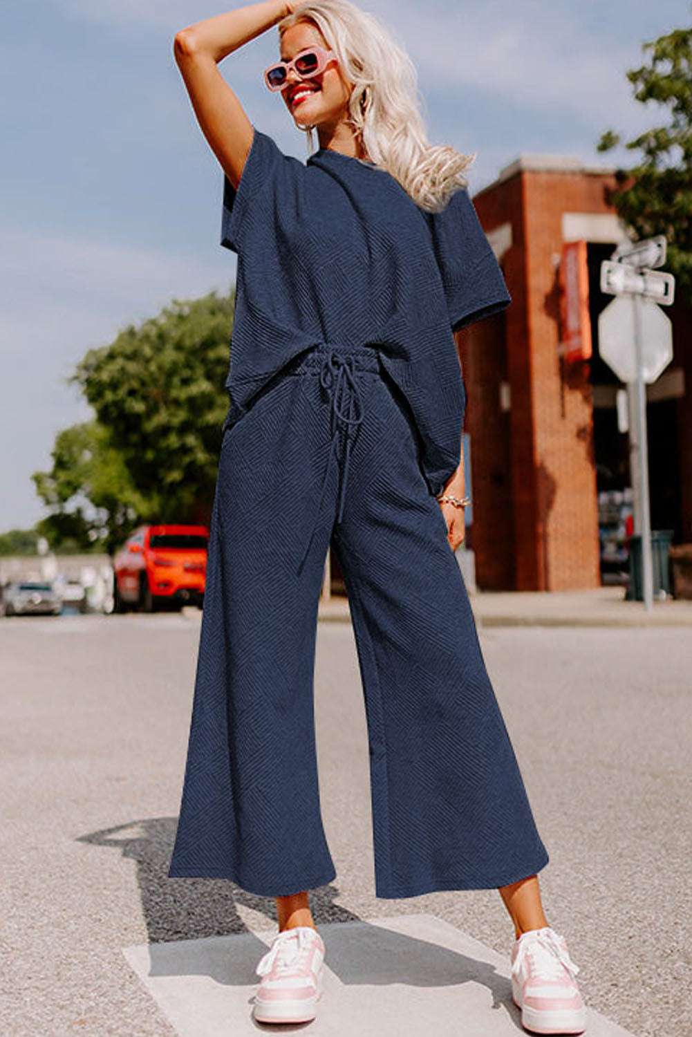 Navy Blue Textured Loose-Fit T-Shirt and Drawstring Pants Lounge Set - ALOE WINGS STORE