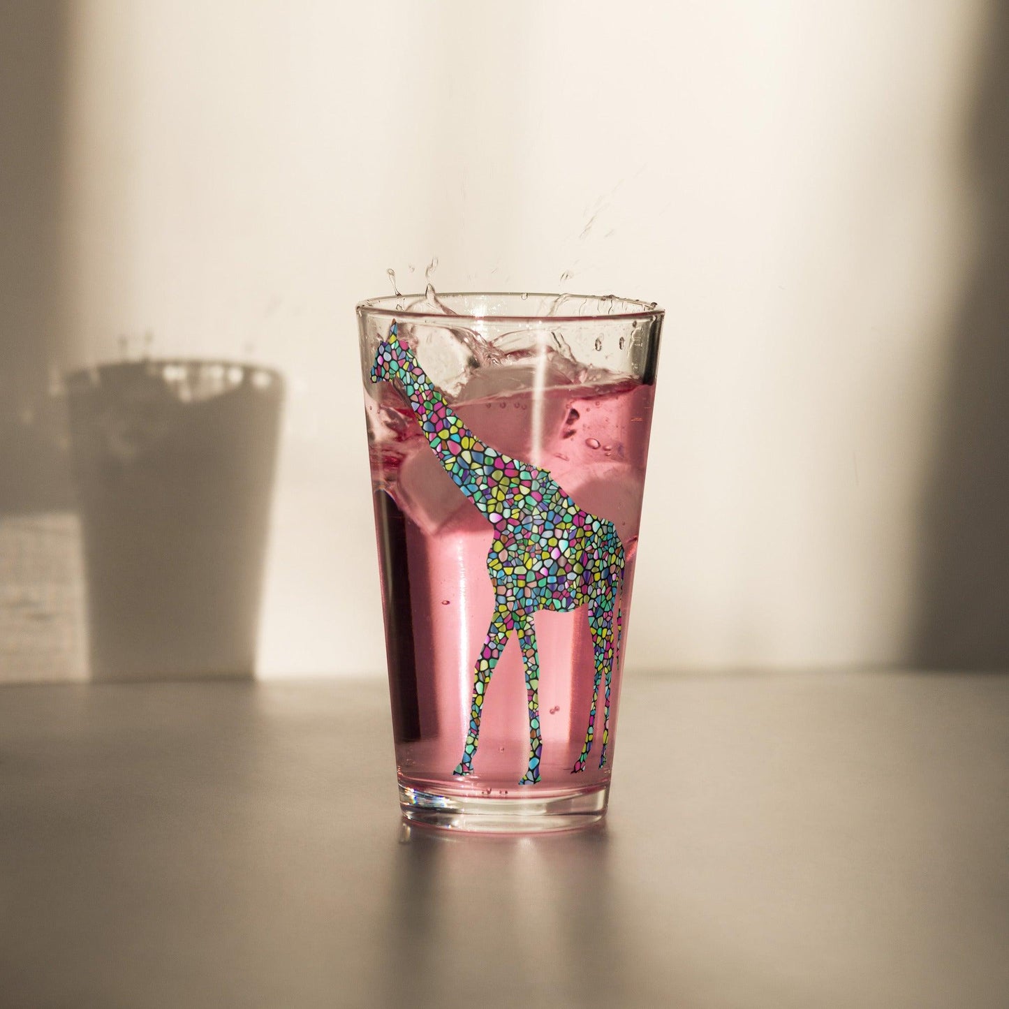 Mosiac Giraffe Shaker Pint Glass - ALOE WINGS STORE